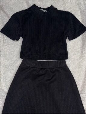 Rechic Black Crop Top and Long Skirt Set Size Small